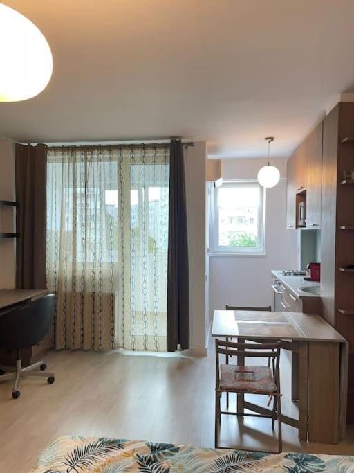 Apartament Studio Carol - Rond Baba Novac Bukareszt Zewnętrze zdjęcie